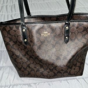 Coach Shoulder Bag/ Purse